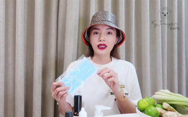 Hoa hậu Kỳ Duyên, Khánh Vân rủ nhau làm vlog