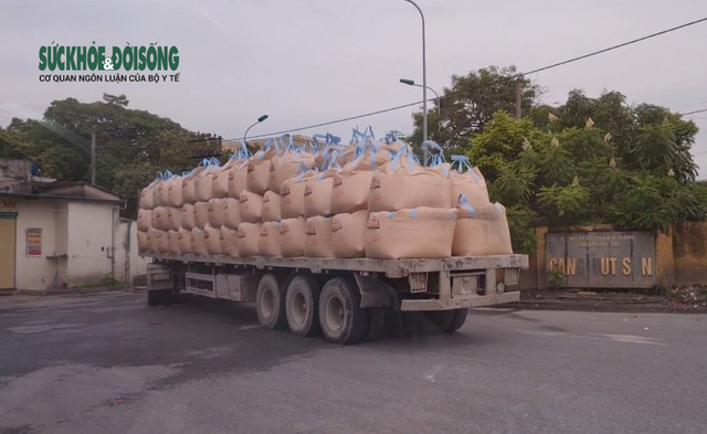 Tổng cục Đường bộ Việt Nam đề nghị ngăn chặn tình trạng xe chở xi măng quá tải &quot;lộng hành&quot; ở Hà Nam - Ảnh 6.