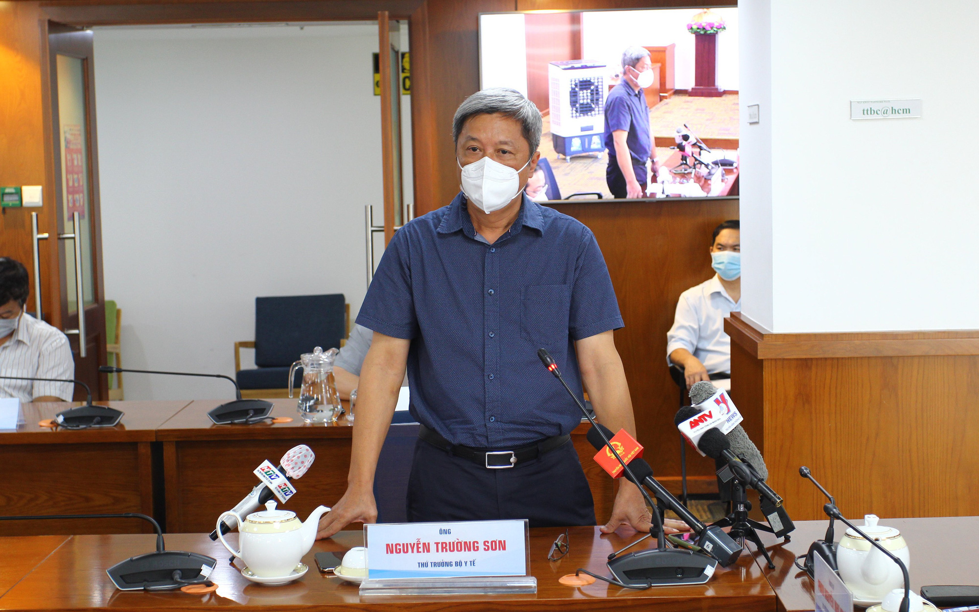 Thứ trưởng Bộ Y tế: Hài hòa mọi quyền lợi vì một điều thiêng liêng là cùng nhau vượt qua đại dịch