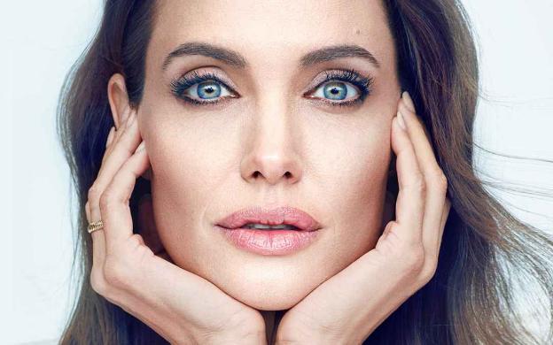 7 bí quyết giúp Angelina Jolie có được vẻ ngoài rạng rỡ