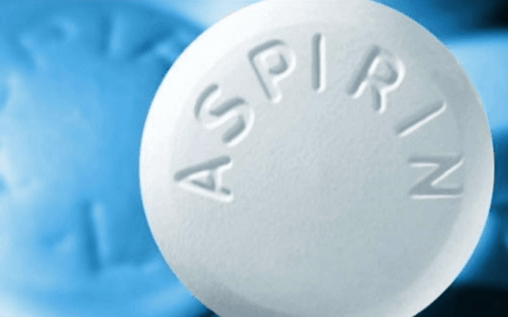 Aspirin dự phòng bệnh tim mạch, kê đơn cần dựa trên lợi ích và nguy cơ của từng người bệnh