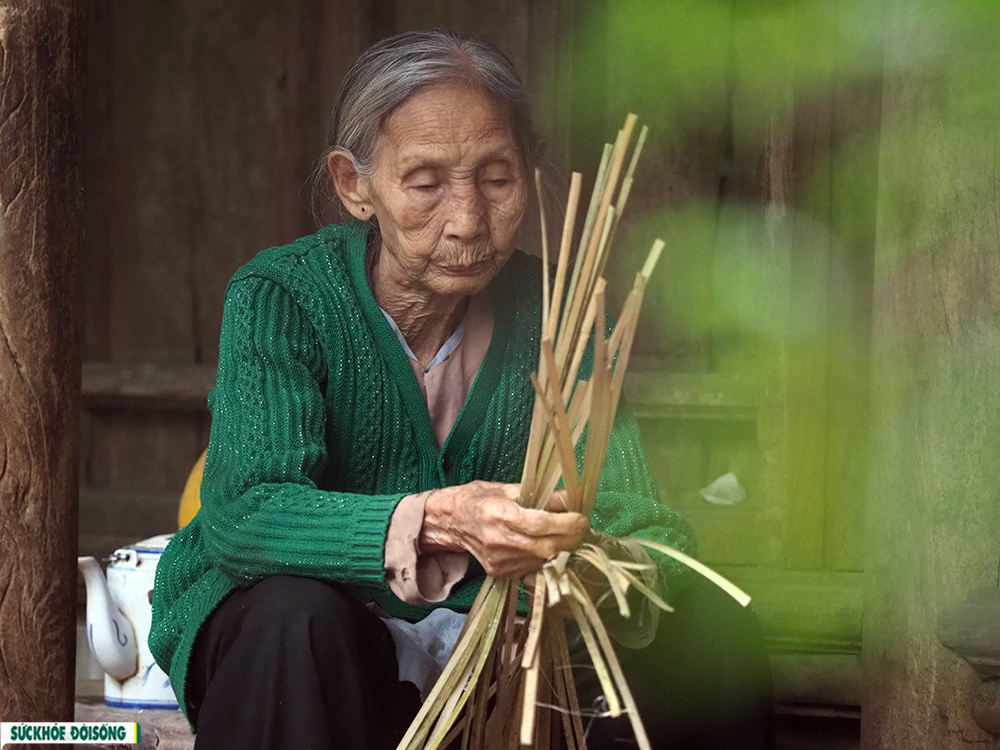 Phong tục gói bánh chưng ngày Tết - Ảnh 3.