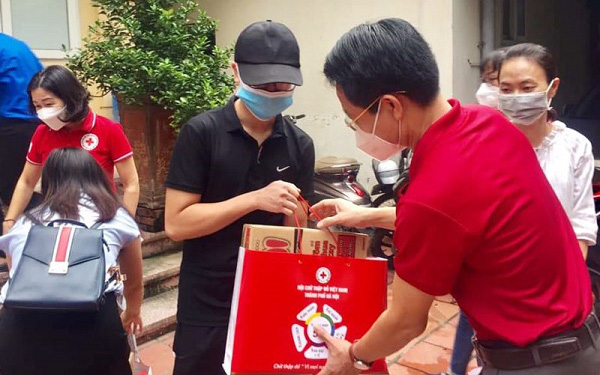 Hà Nội hỗ trợ hơn 6.600 tỷ đồng cho người dân khó khăn do COVID-19