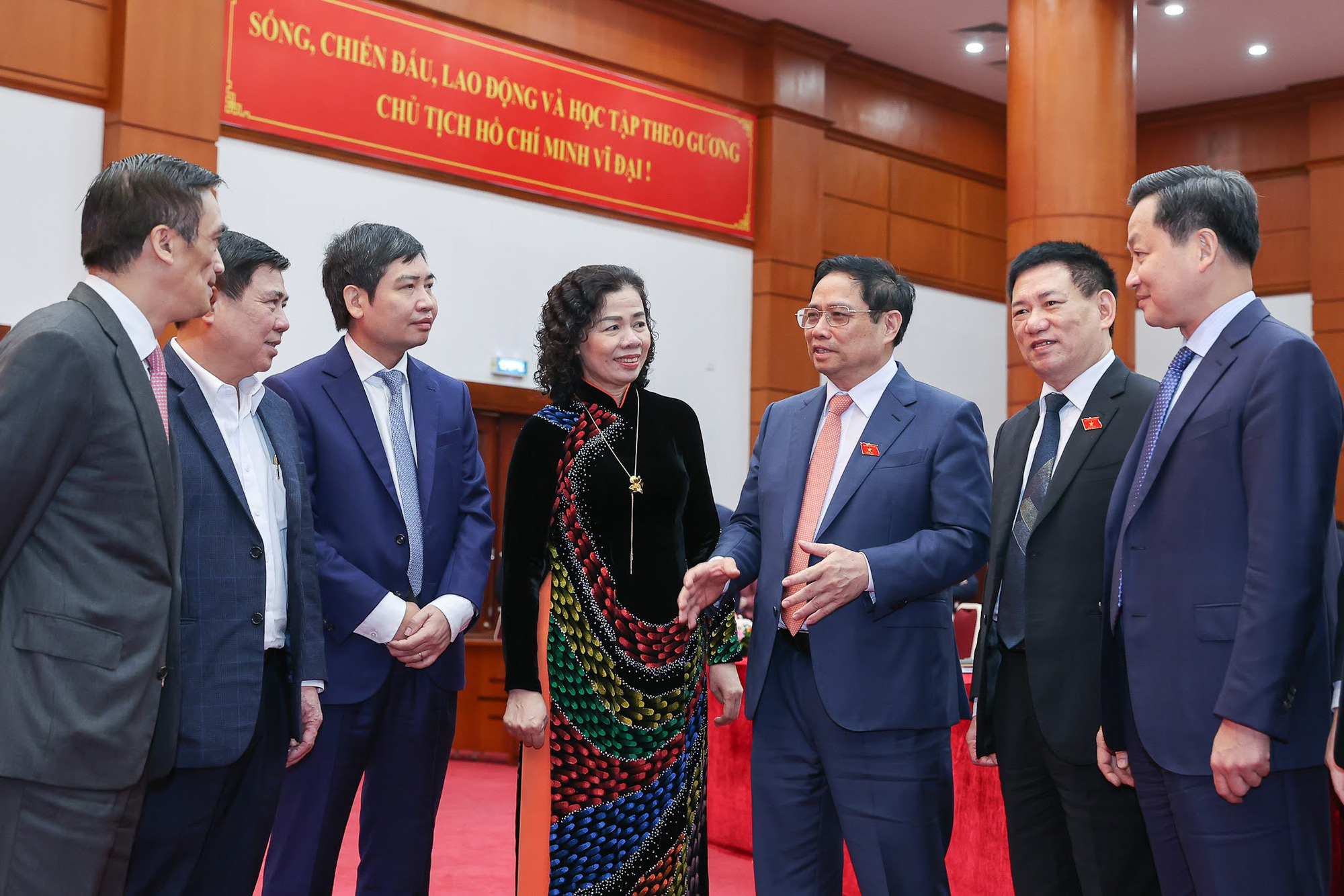 ttg-pho-ttg-khai-trao-doi-voi-lanh-dao-bo-tc-3-1641459258455909079395.jpg