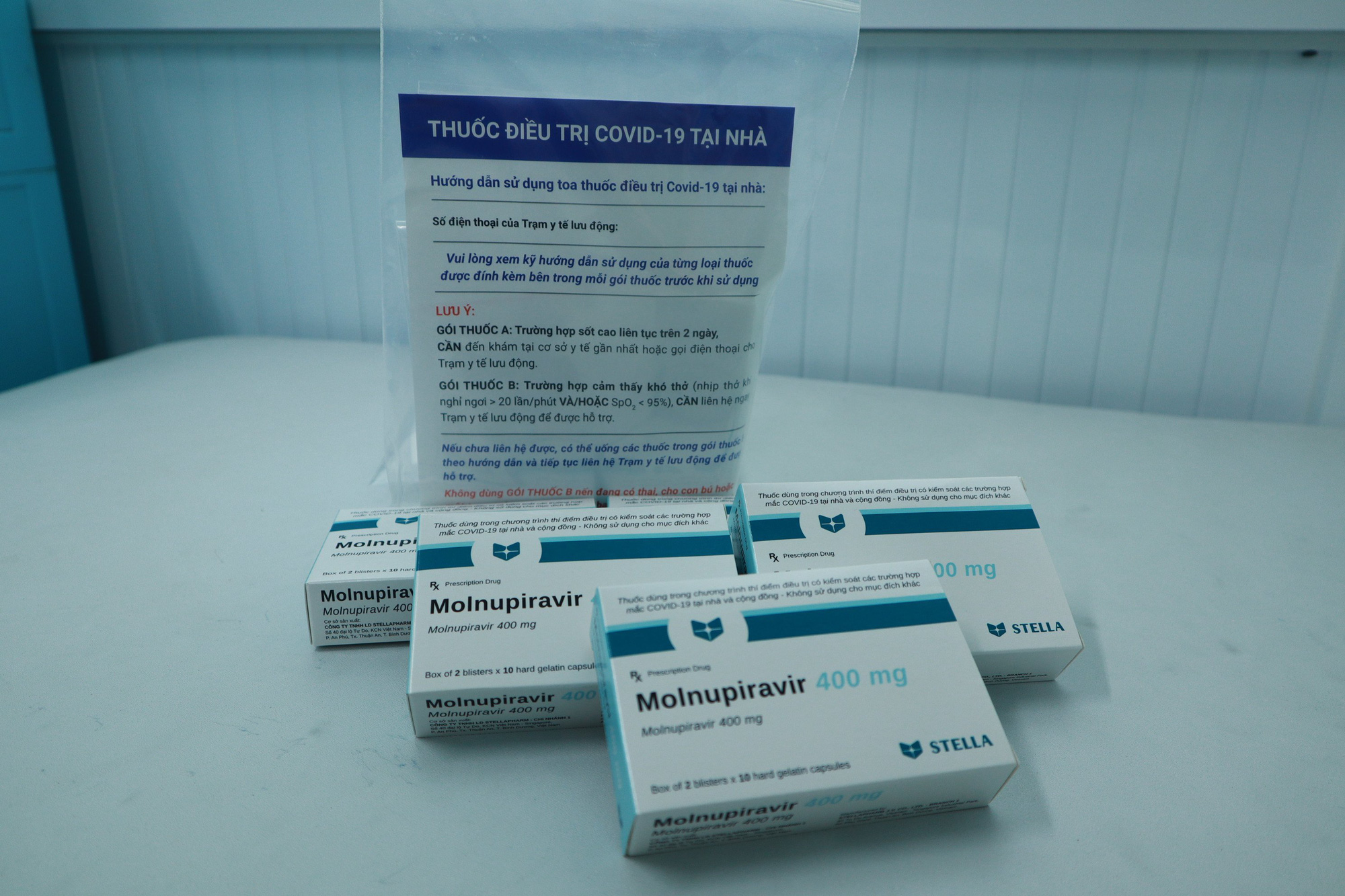 Bộ Y tế đã phân bổ hơn 400.000 liều Molnupiravir điều trị bệnh nhân COVID-19 thể nhẹ tại 53 địa phương - Ảnh 1.