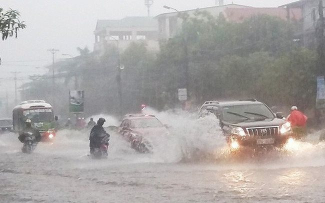 Cơ quan khí tượng phát hành bản tin đặc biệt về mưa lớn ở miền Trung