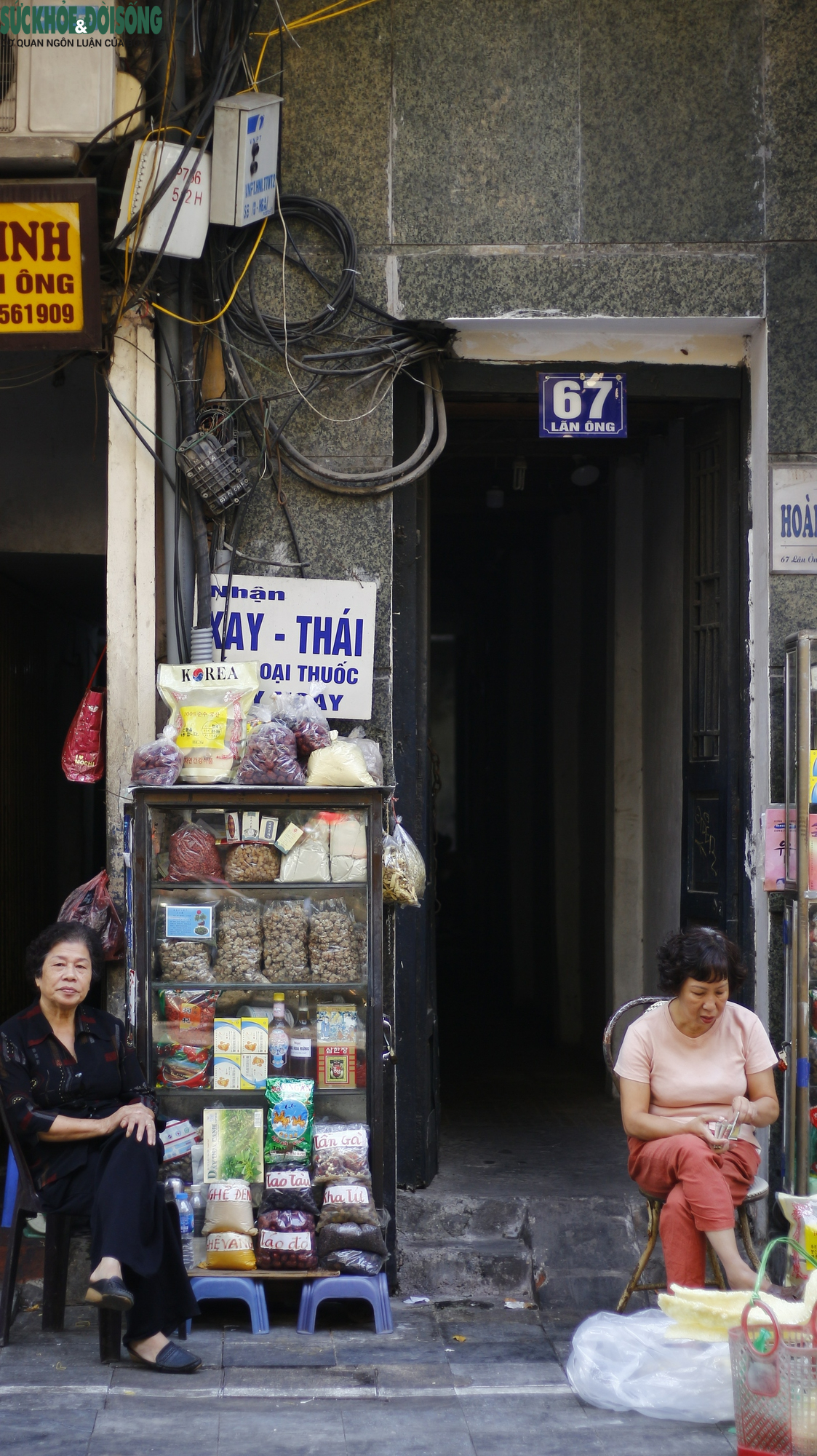 Ngõ siêu nhỏ - &quot;Đặc sản&quot; phố cổ Hà Nội - Ảnh 14.