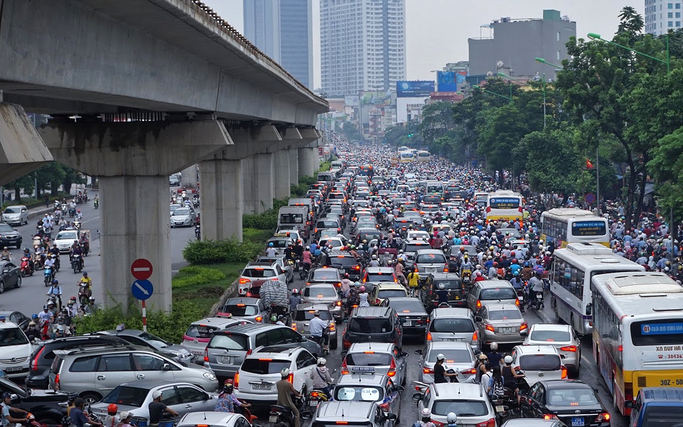 Thu phí ô tô vào nội đô: ĐBQH đề xuất lấy ý kiến người dân qua một tổ chức độc lập