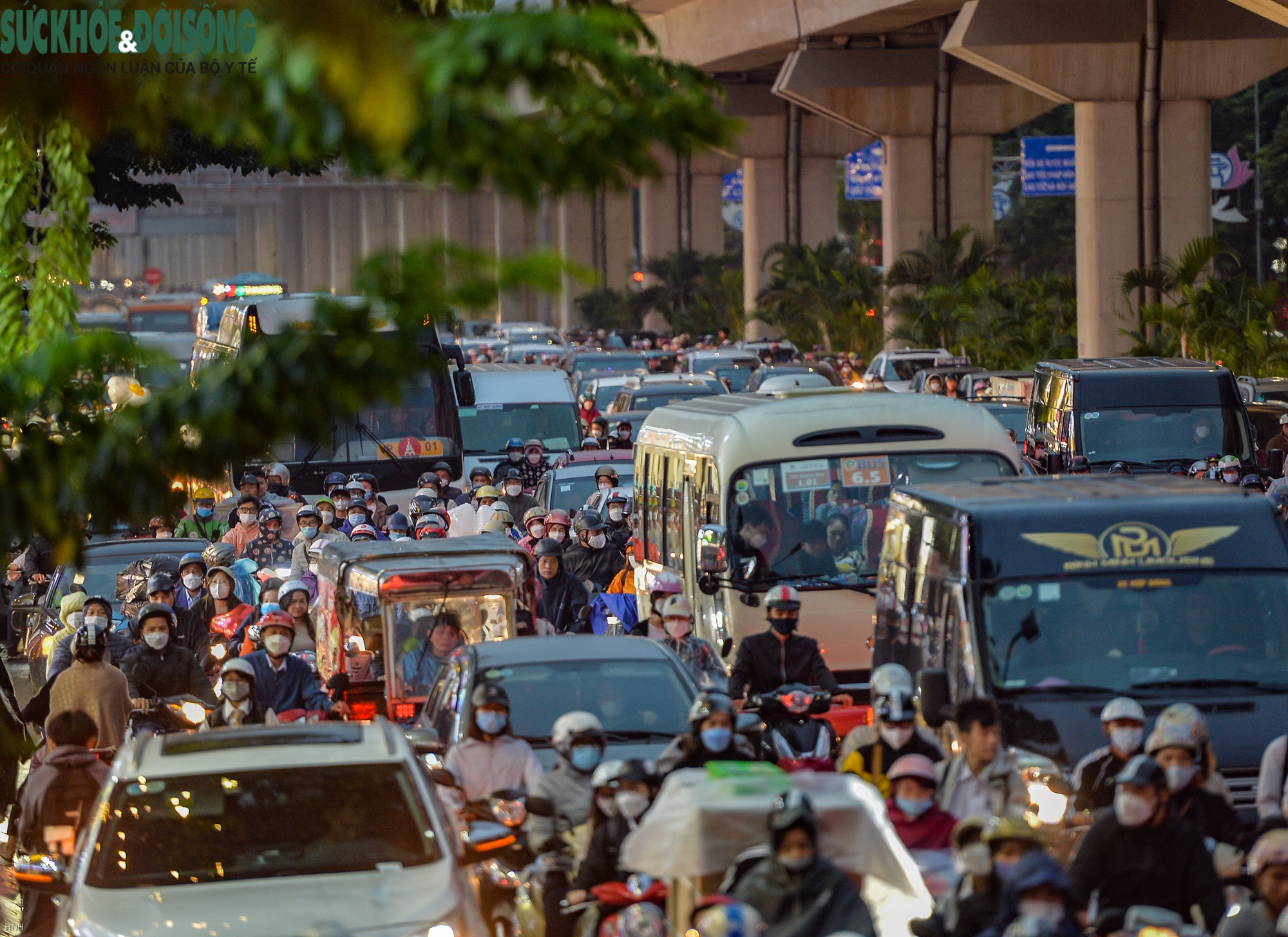 Thu phí vào nội đô tạo ra bất bình đẳng, ảnh hưởng quyền đi lại? - Ảnh 2.