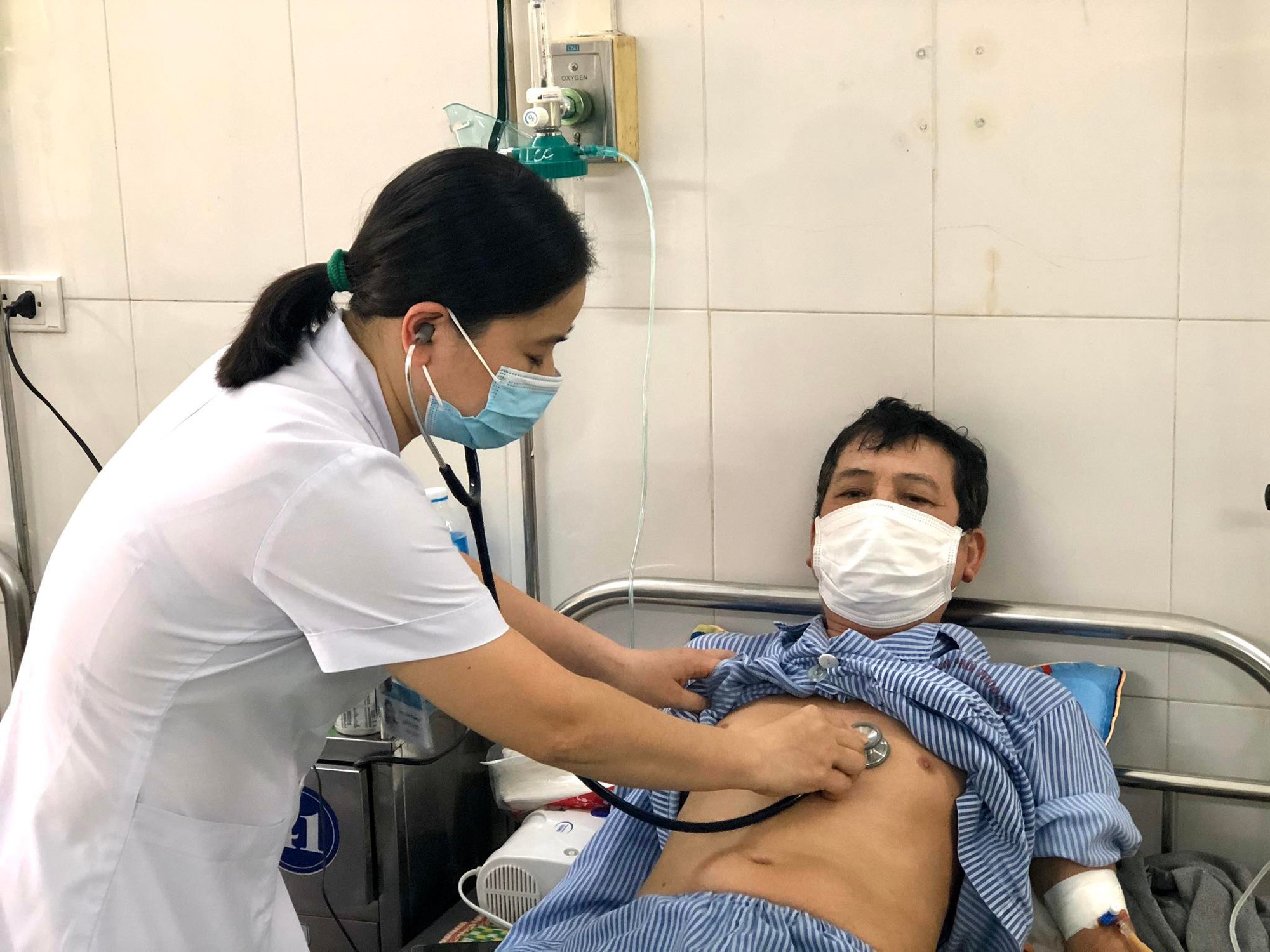 Sau điều trị lao, ho kéo dài không dứt, bệnh nhân phát hiện mắc bệnh nấm  phổi cực nguy hiểm