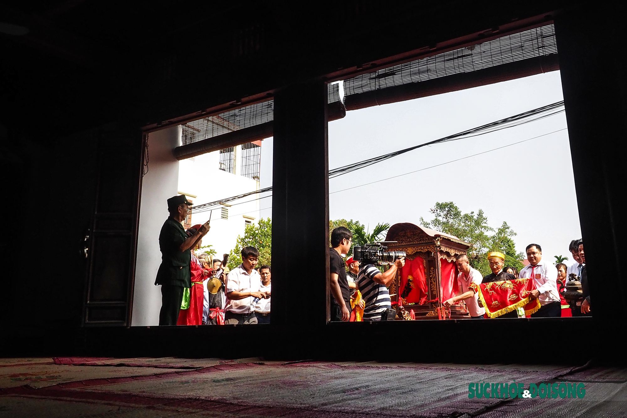 Trao tặng 22 Đạo sắc phong cổ cho làng Tri Chỉ, xã Tri Trung, huyện Phú Xuyên - Ảnh 4.