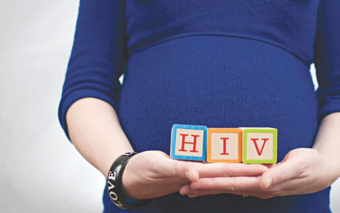 Phụ nữ mang thai nên làm xét nghiệm HIV khi nào?