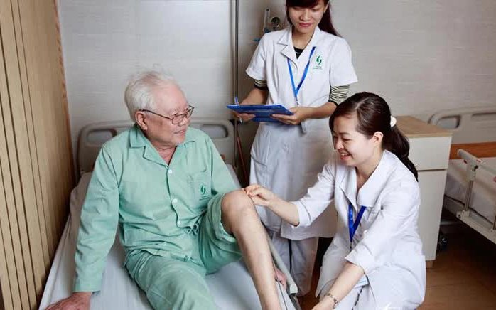 Trung bình mỗi người cao tuổi ở Việt Nam mắc trên 3 bệnh phối hợp