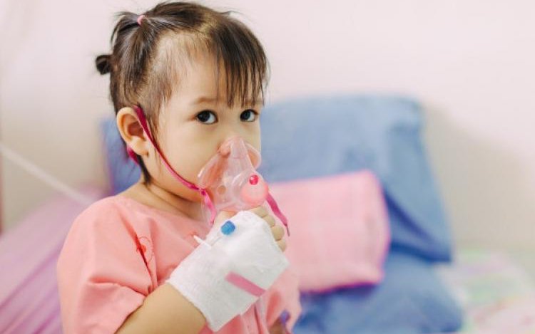 Các nguyên nhân khiến trẻ bị viêm phổi tái phát, cha mẹ cần biết