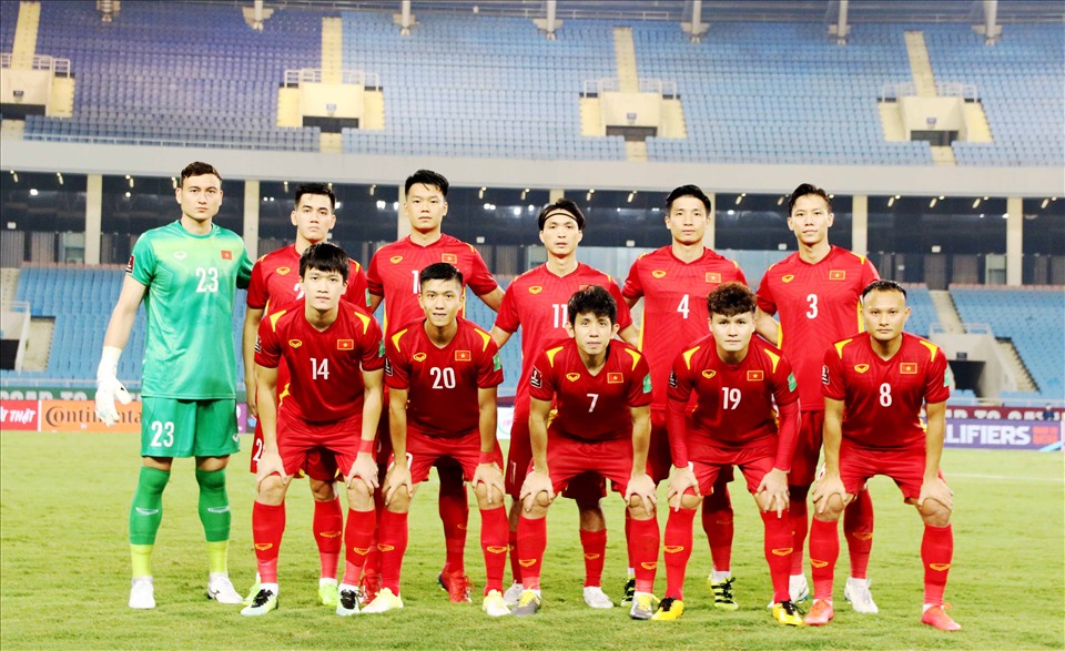 Danh sách đội tuyển Việt Nam chuẩn bị cho AFF Cup 2022: Người vui ...