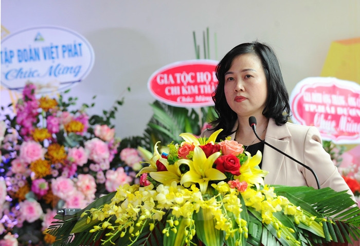 Bộ trưởng Bộ Y tế Đào Hồng Lan dự Ngày hội Đại đoàn kết dân tộc ở thôn Kỳ Côi của tỉnh Hải Dương - Ảnh 1.