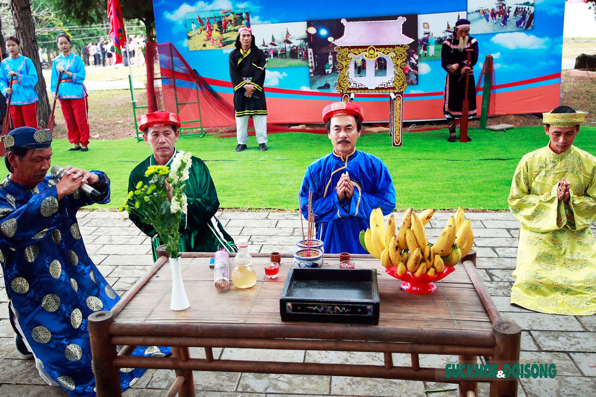 Lễ hội Cầu Ngư - Độc đáo văn hóa biển đảo Việt Nam - Ảnh 6.