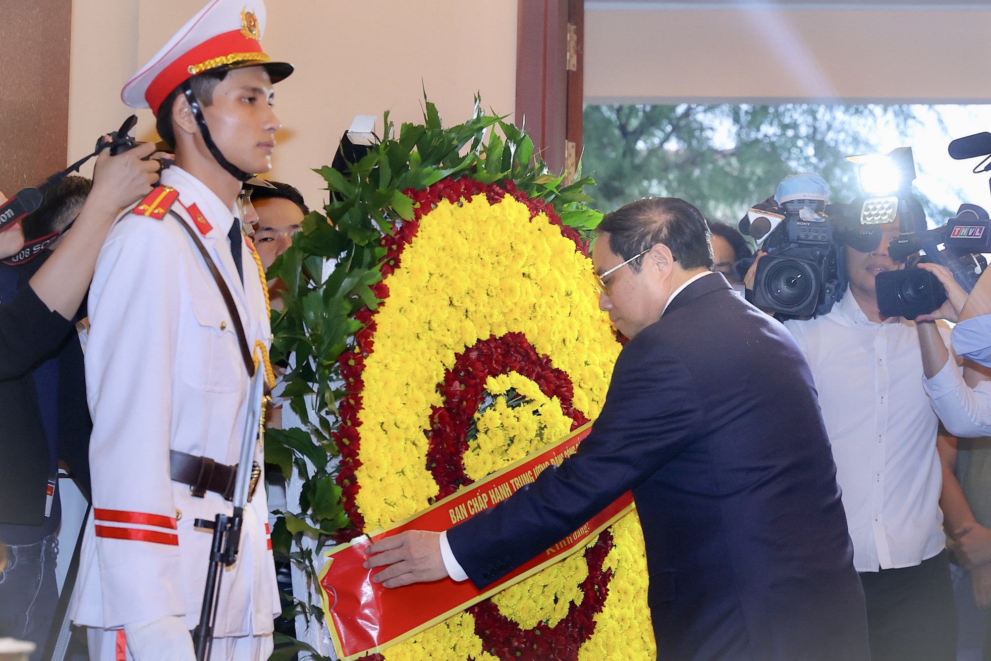 Thủ tướng Phạm Minh Chính dự các hoạt động kỷ niệm 100 năm Ngày sinh đồng chí Võ Văn Kiệt - Ảnh 1.