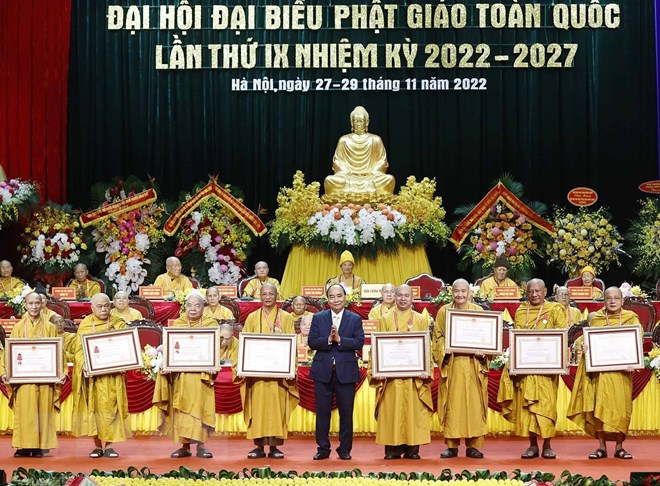Phát huy truyền thống yêu nước, đồng hành cùng dân tộc của Phật giáo - Ảnh 17.