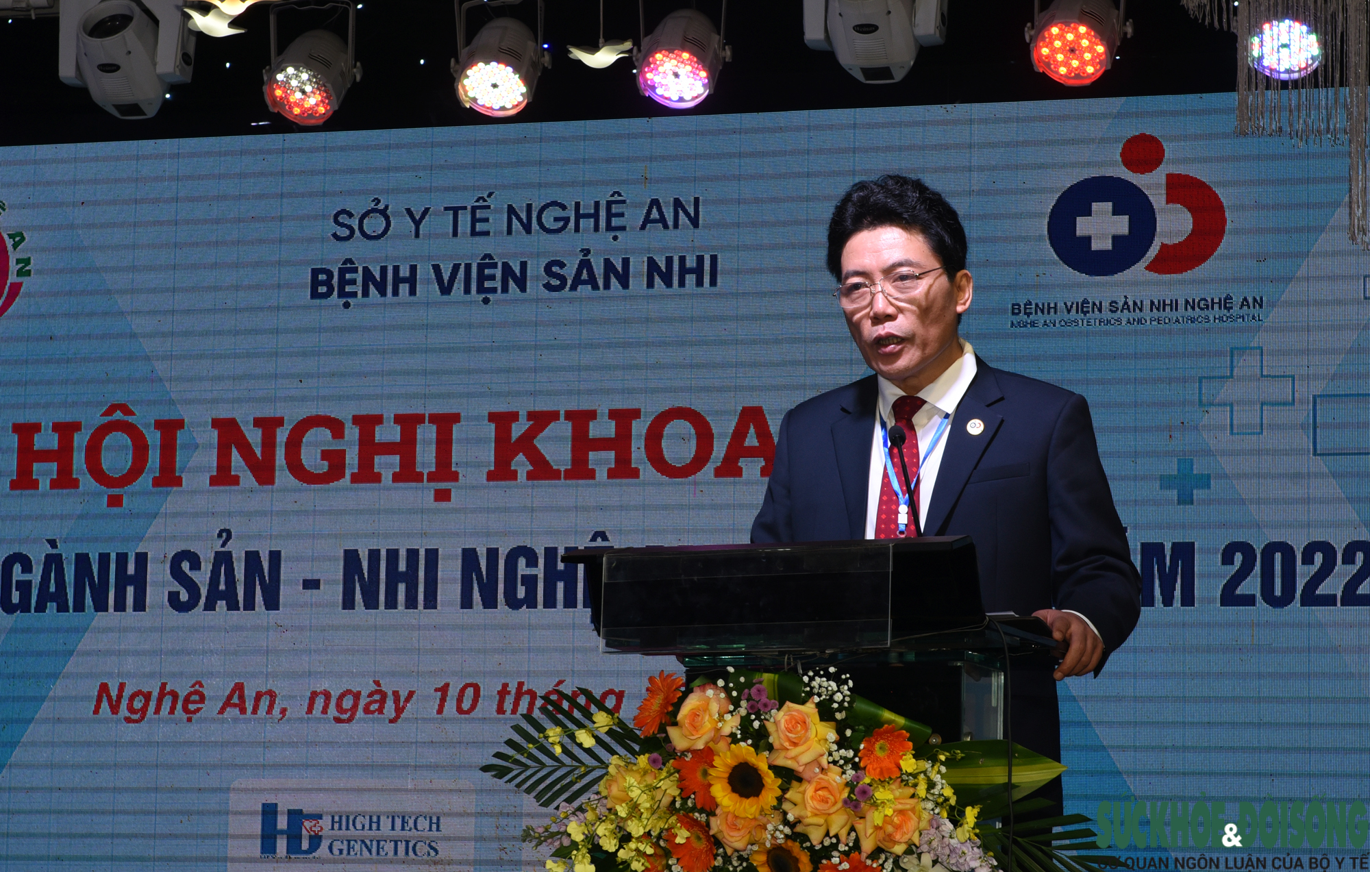 Thứ trưởng Bộ Y tế đánh giá cao Hội nghị khoa học chuyên ngành Sản - Nhi Nghệ An mở rộng  - Ảnh 3.