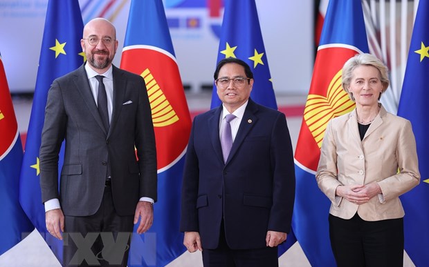 Thủ tướng dự Hội nghị Cấp cao kỷ niệm 45 năm quan hệ ASEAN-EU