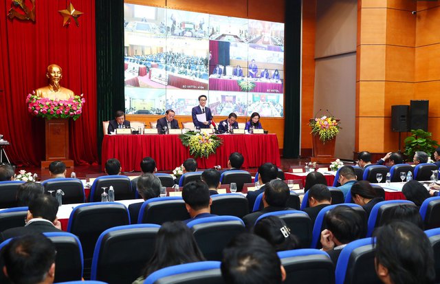 Văn hóa như phù sa bồi đắp hằng ngày - Ảnh 2. Văn hóa như phù sa bồi đắp hằng ngày - Ảnh 2.