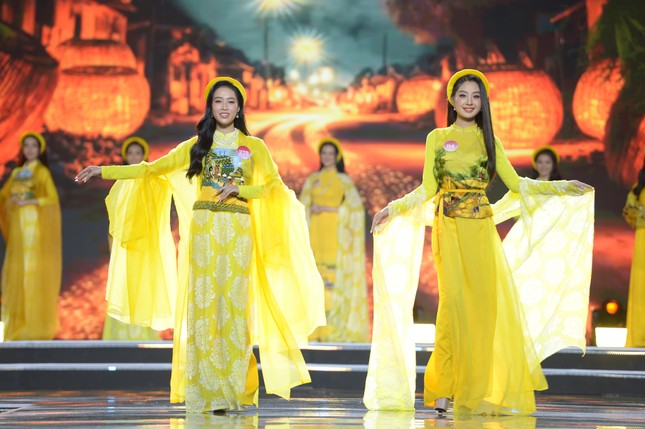Top 20 Hoa hậu Việt Nam không ngoài dự đoán: Người đẹp Hoa Lư, cô gái Bến Tre được gọi tên - Ảnh 2.
