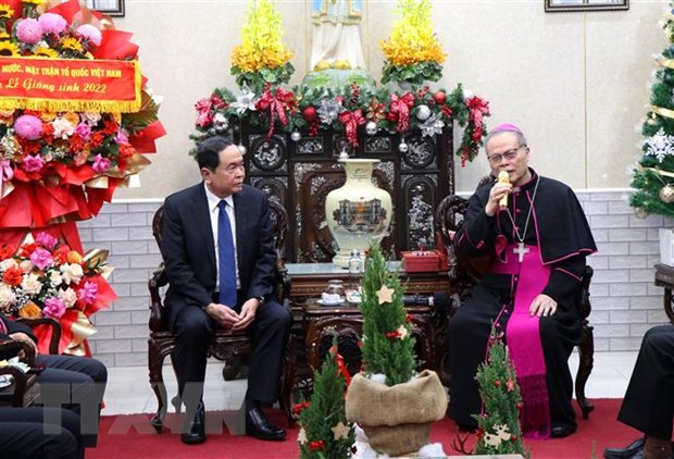 Phó Chủ tịch Quốc hội Trần Thanh Mẫn chúc mừng Giáng sinh tại Huế - Ảnh 2.