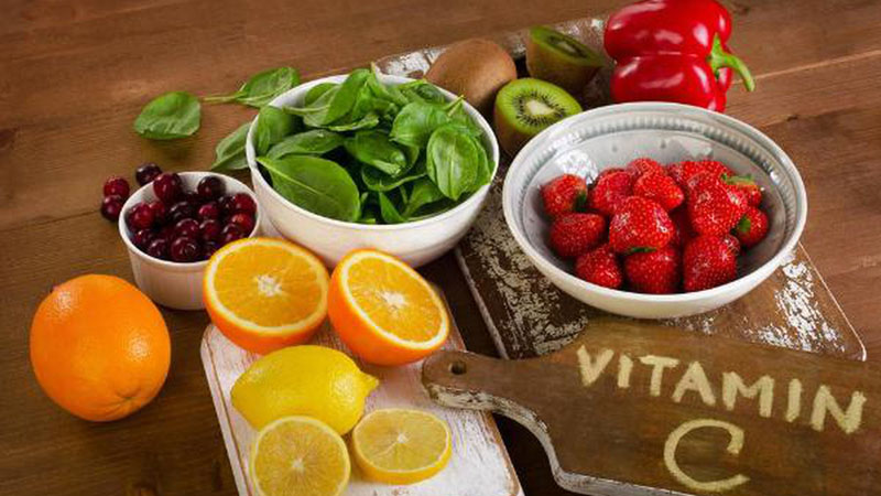 Trái cây họ cam quýt là nguồn cung cấp vitamin C dồi dào