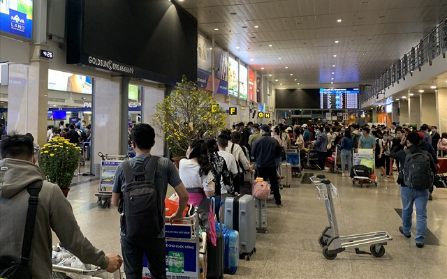 Sân bay Tân Sơn Nhất tăng gần 6.000 vé mỗi ngày dịp Tết Nguyên đán 2023