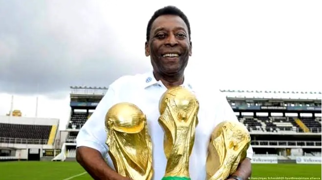 Thế giới tôn vinh và tiếc thương vị vua của 'bóng đá đẹp' Pele