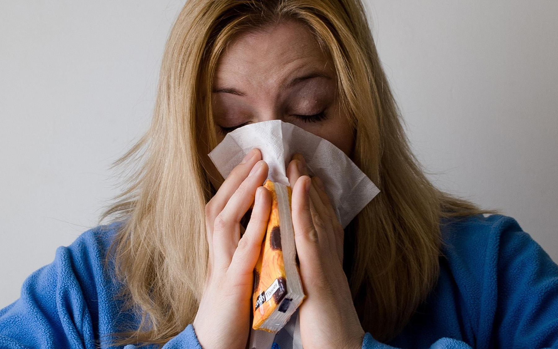 Bệnh cúm mùa: Nguyên nhân, triệu chứng và thuốc điều trị