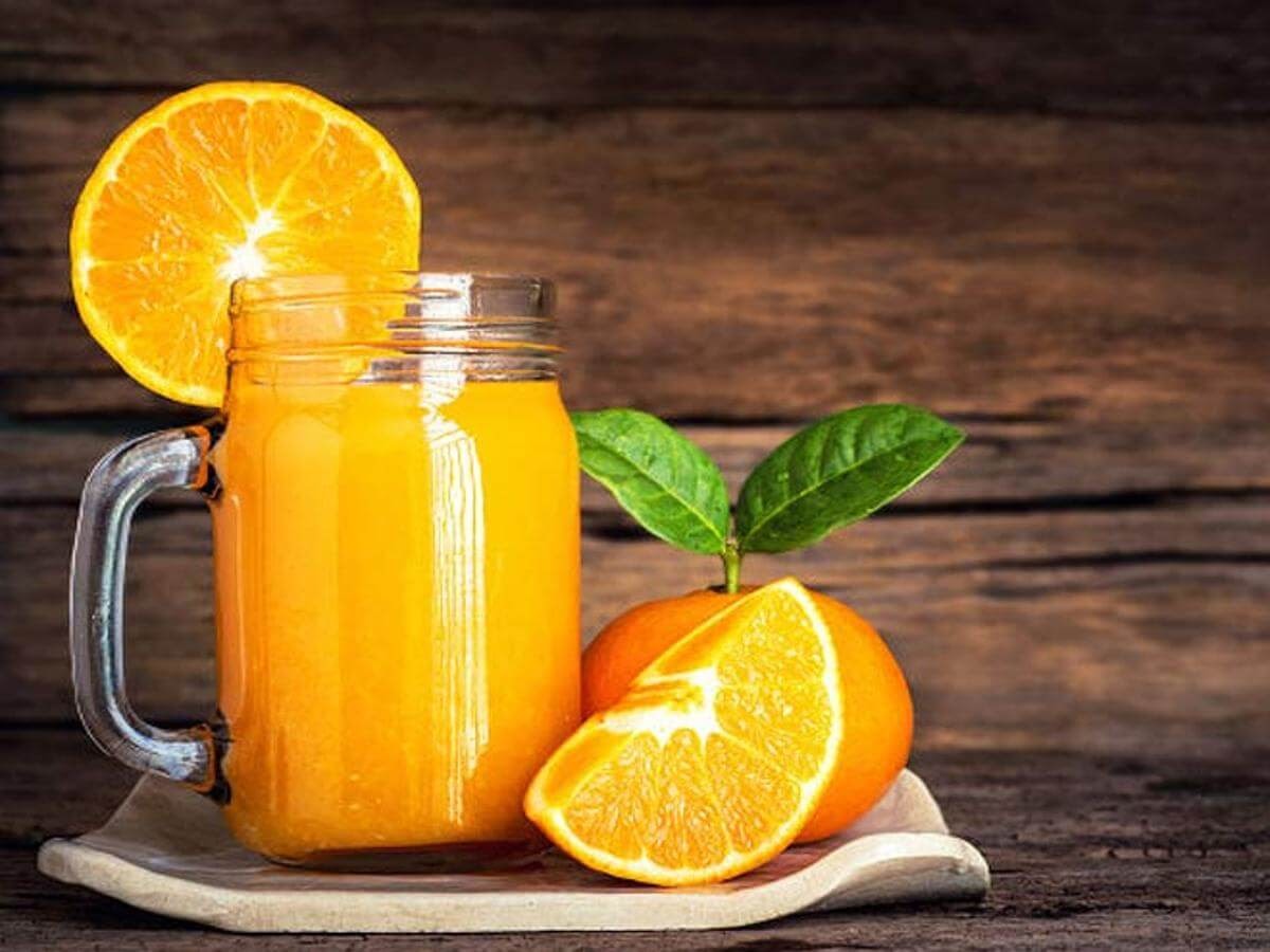 Uống nước cam lúc nào tốt nhất