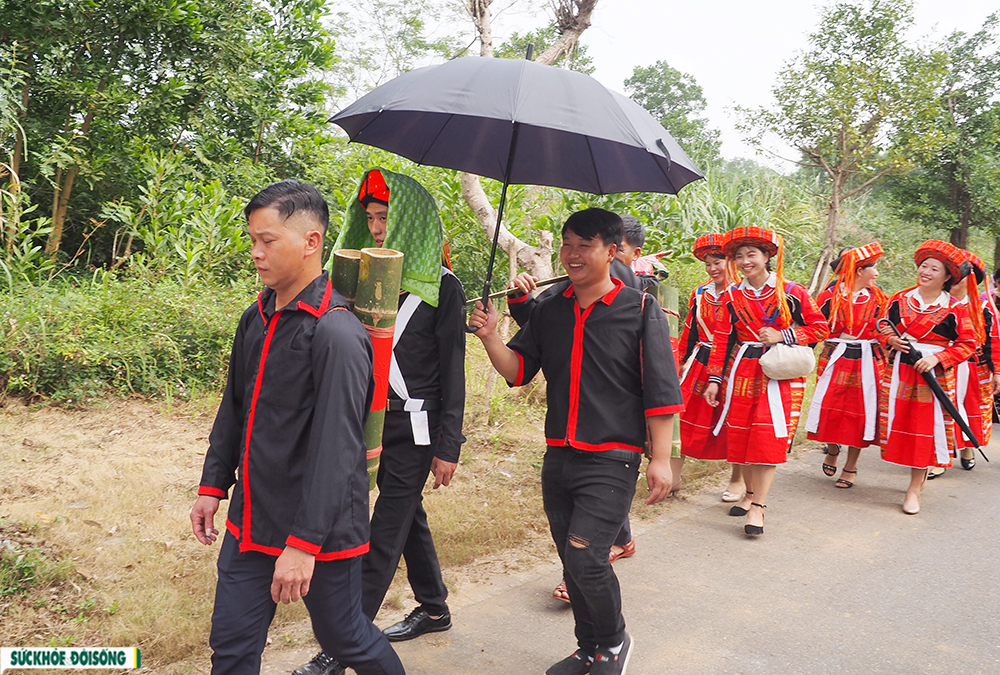 Nét đẹp truyền thống trong lễ cưới của Dân tộc Pà Thẻn  - Ảnh 15.