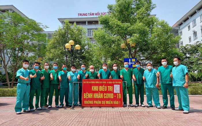 TS.BS Nguyễn Thanh Xuân: Khó khăn không làm chùn chân thầy thuốc trẻ