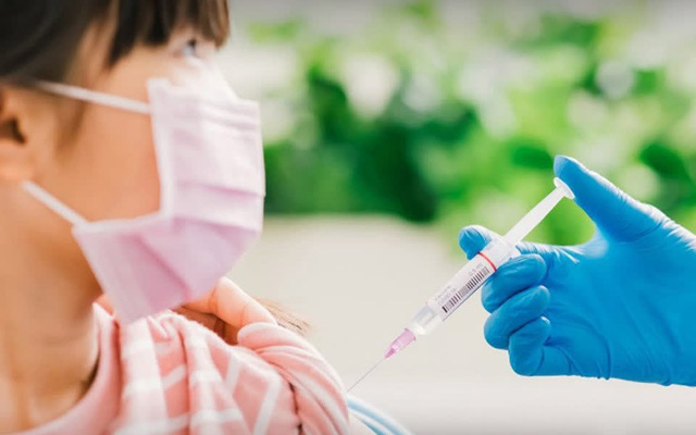 Hơn 60% phụ huynh được khảo sát đồng ý tiêm vaccine phòng COVID-19 cho trẻ từ 5-11 tuổi 