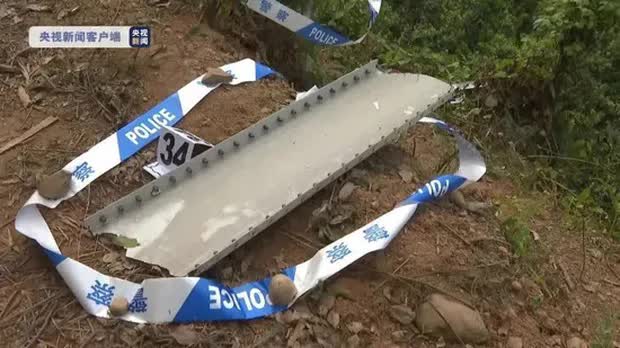 Máy bay chở 132 người rơi ở Trung Quốc: Phút cuối hoảng loạn qua đoạn ghi âm gọi tới được tiết lộ  - Ảnh 3.