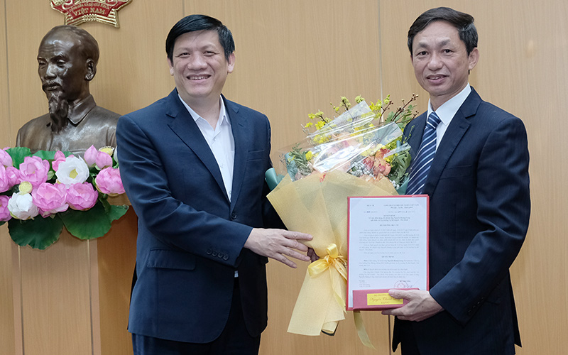 Bộ Y tế điều động, bổ nhiệm PGS.TS Nguyễn Hoàng Long giữ chức Vụ trưởng Vụ Kế hoạch- Tài chính