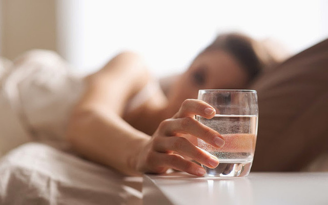 F0 nên uống nước thế nào thì hợp lý?