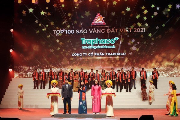 Traphaco được vinh danh top 100 Sao Vàng đất Việt 2021 - Ảnh 1.