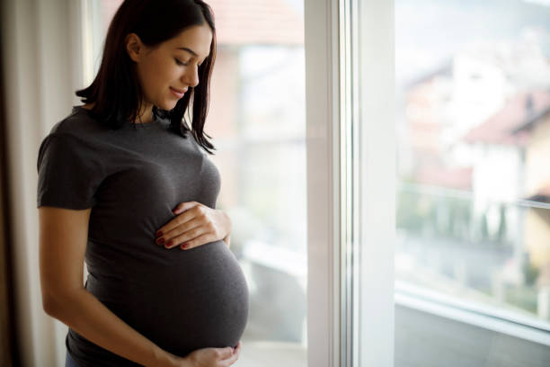 Các biến chứng nghiêm trọng trong thai kỳ phổ biến hơn ở phụ nữ chưa được tiêm phòng - Ảnh 2.
