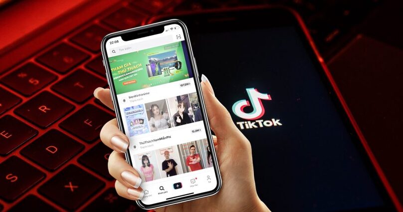 'Quá mê' Tiktok, bé lớp 1 tự nhốt mình trong phòng để quay video, chuyên gia cảnh báo?