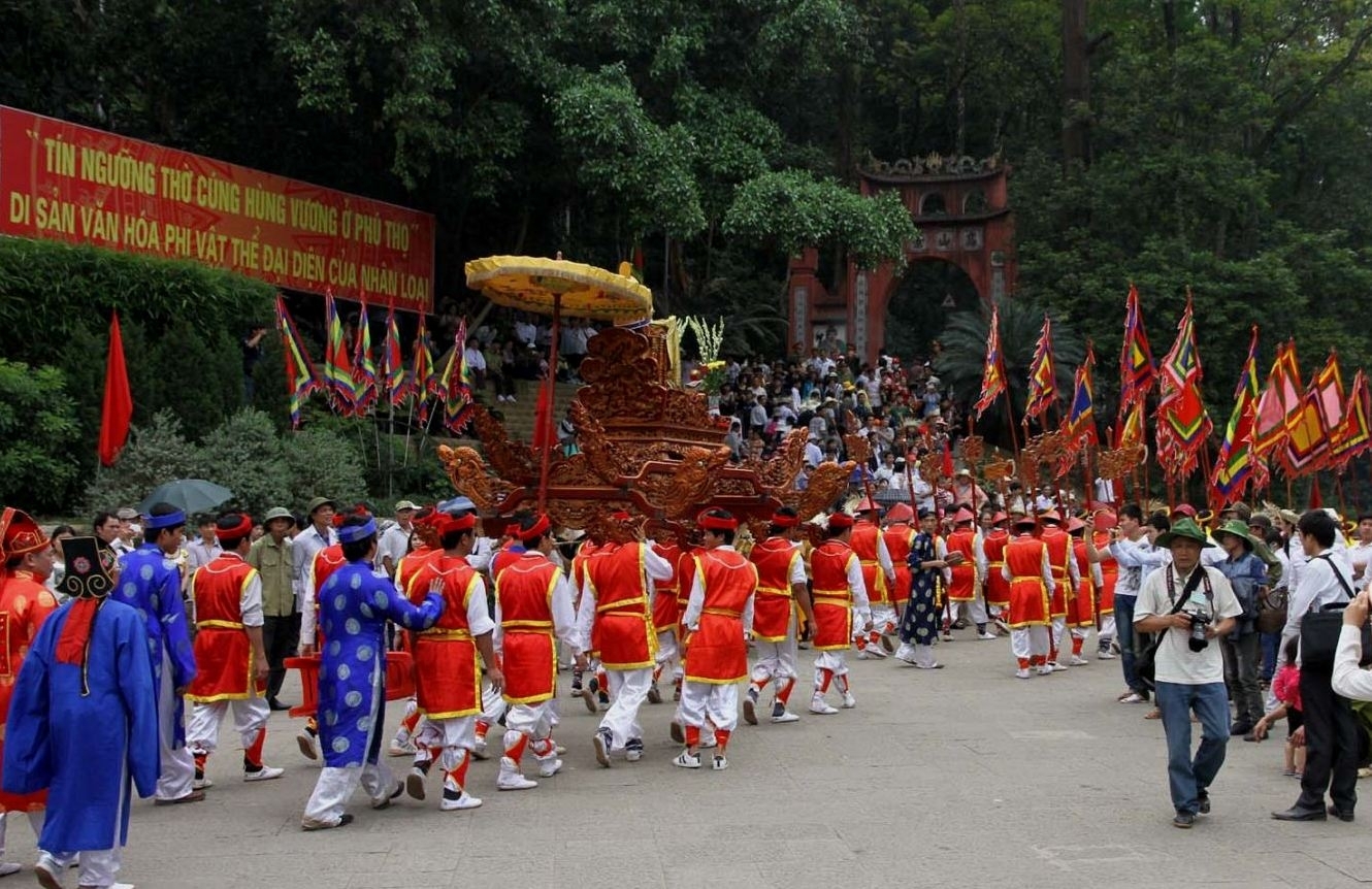 Tín Ngưỡng Thờ Cúng Hùng Vương: Giá Trị Còn Mãi