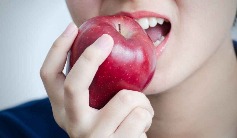 Lợi ích sức khỏe của trái táo và thời điểm thích hợp để ăn táo