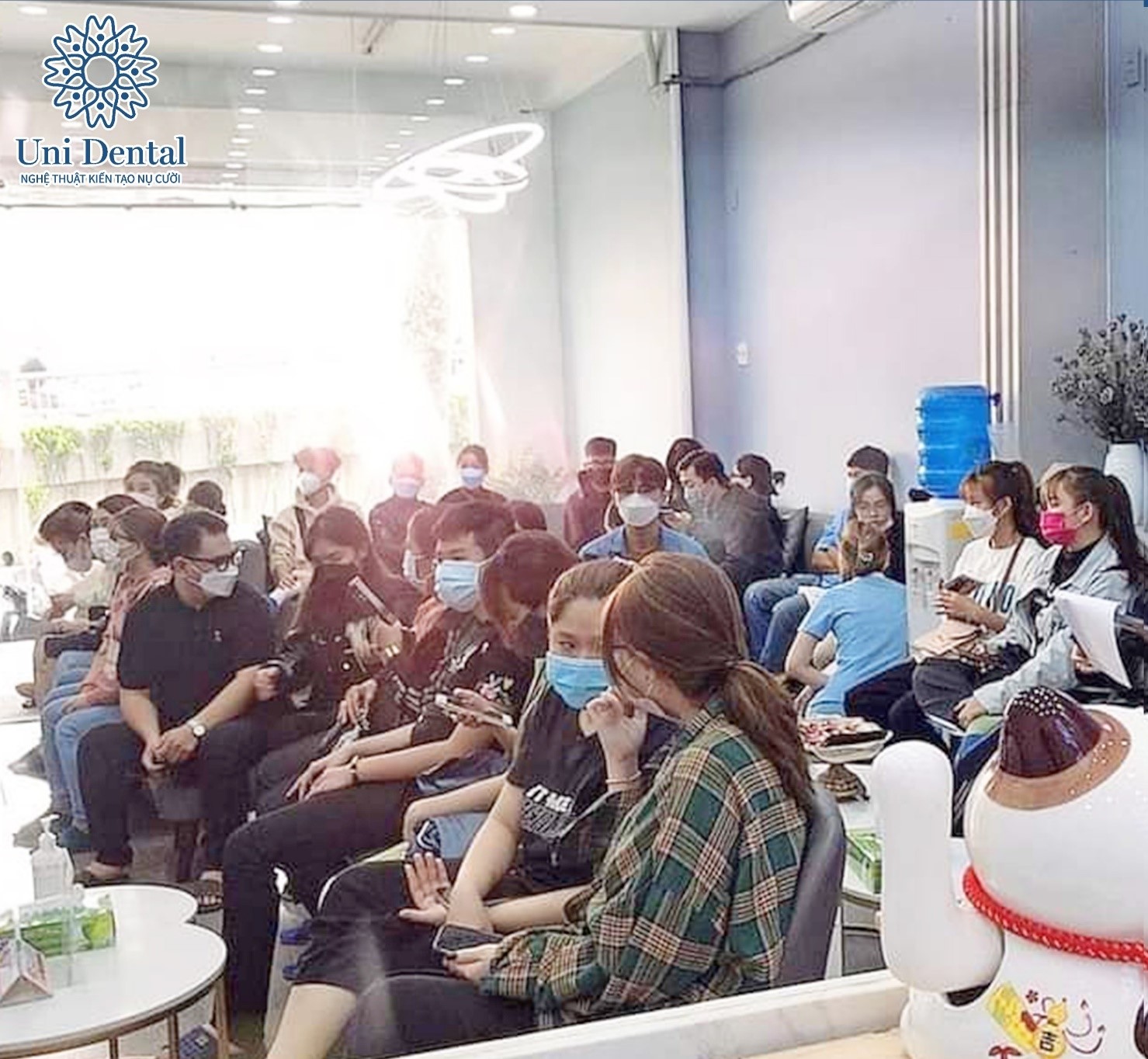 Phòng khám chuyên khoa răng hàm mặt ghi lại dấu ấn đẹp trong lòng khách hàng - Ảnh 5. Phòng khám chuyên khoa răng hàm mặt ghi lại dấu ấn đẹp trong lòng khách hàng - Ảnh 5.