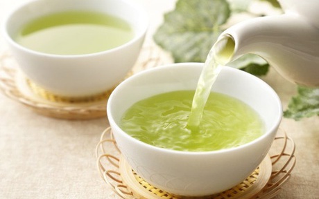 Trà đen, trà xanh và cách uống có lợi nhất
