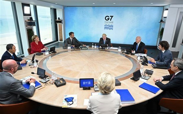 Mỹ, G7 và EU áp đặt các biện pháp trừng phạt kinh tế đối với Nga