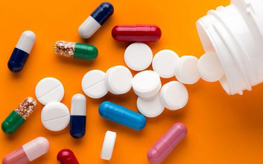 Thuốc kháng sinh làm tăng nguy cơ viêm ruột ở người cao tuổi