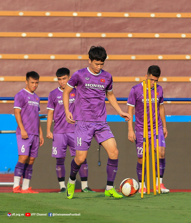 Đội tuyển U23 Việt Nam tập trung cao độ chinh phục SEA Games 31 - Ảnh 4.