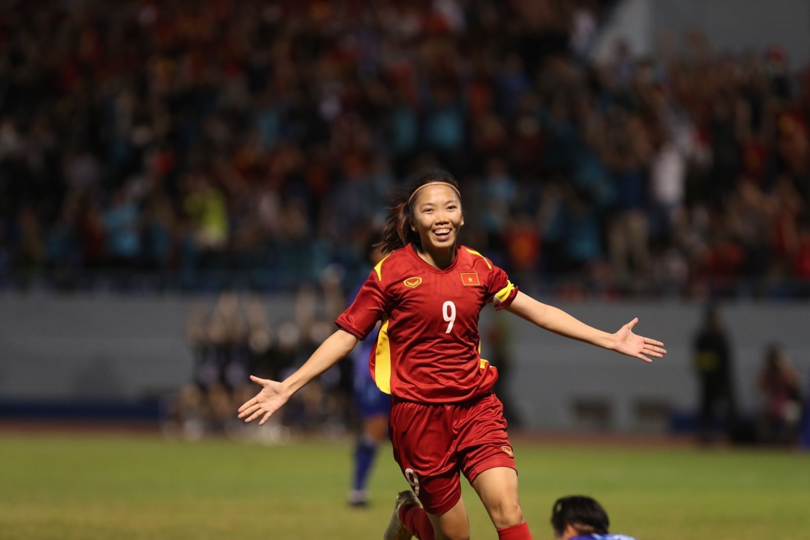Tuyển nữ Việt Nam xuất sắc giành HCV môn bóng đá nữ SEA Games lần thứ 3 liên tiếp